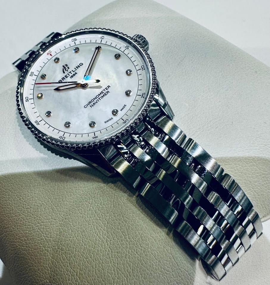 Breitling Navitimer Ungetragene Navitimer 32 Full Set