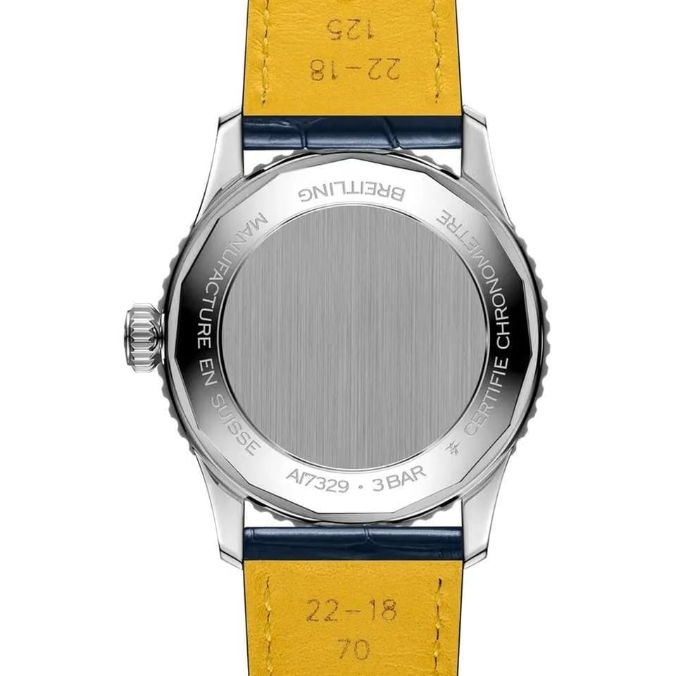 Breitling Navitimer