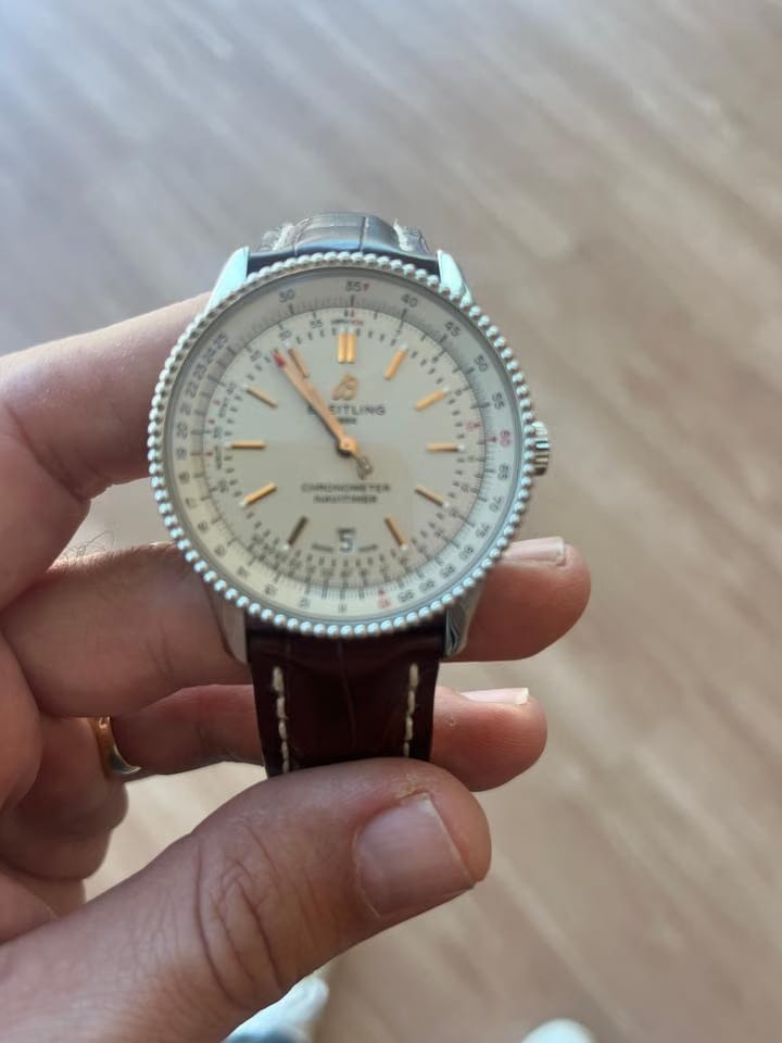 Breitling Navitimer