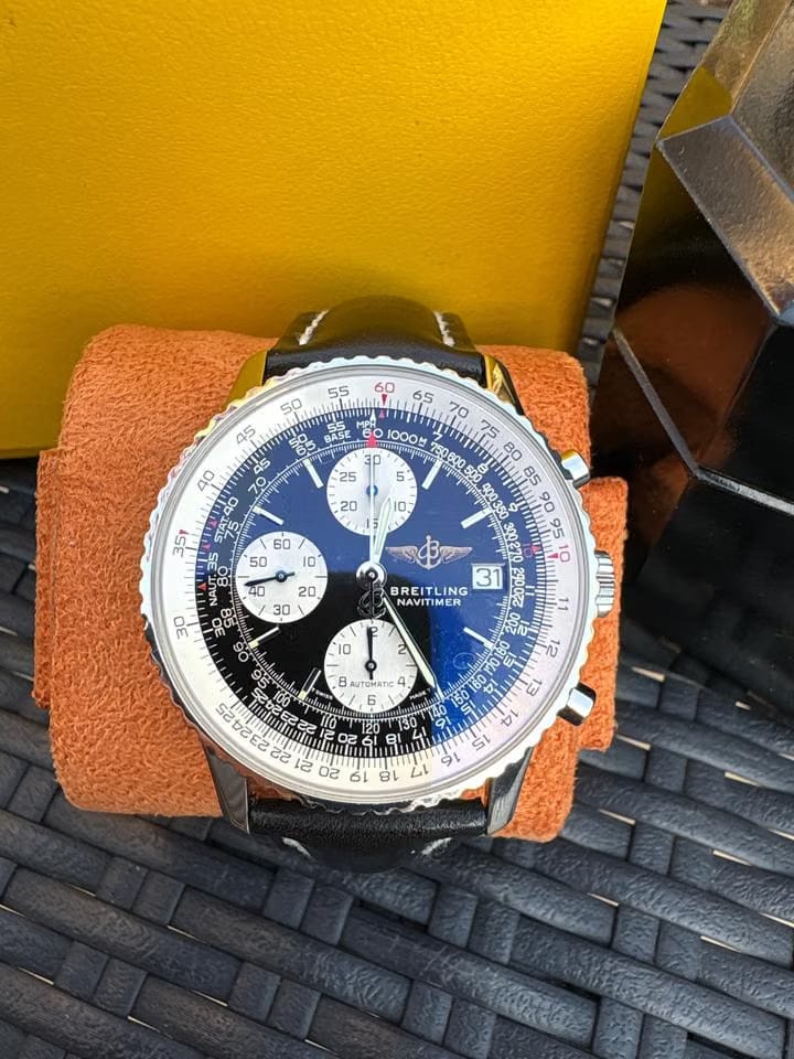 Breitling Navitimer