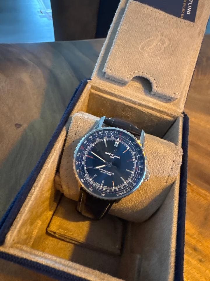 Breitling Navitimer