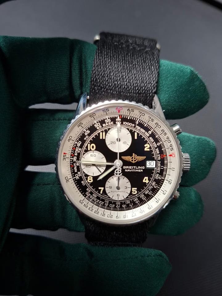 Breitling Navitimer