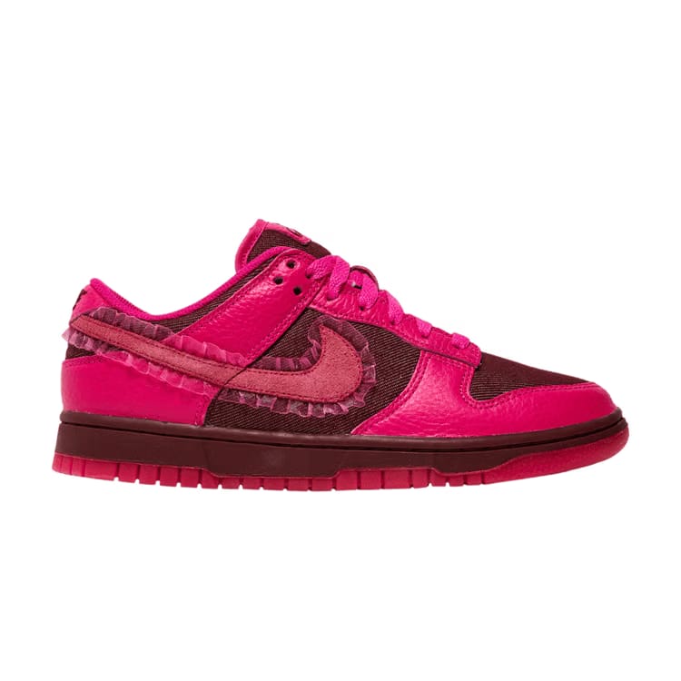 Wmns Dunk Low ValentineS Day