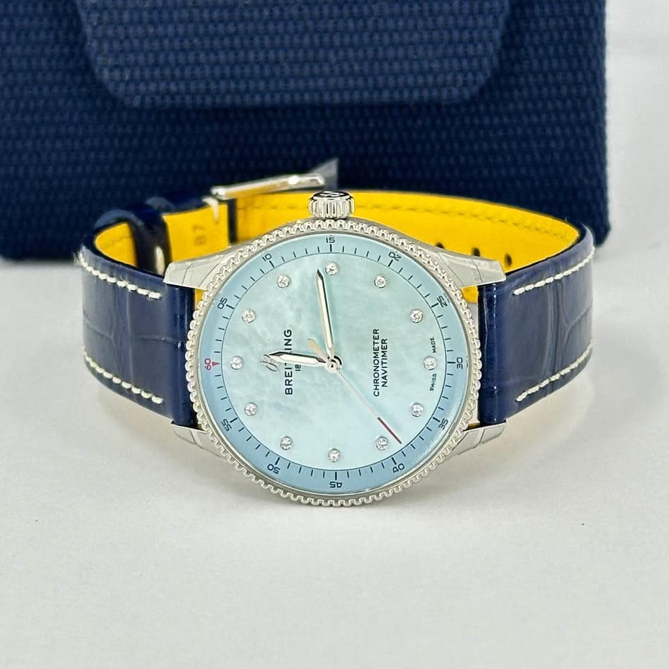 Breitling Navitimer