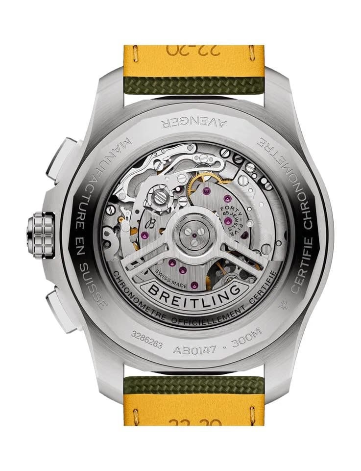Breitling Avenger B01 Chronograph 44 AB0147101 L1 X1