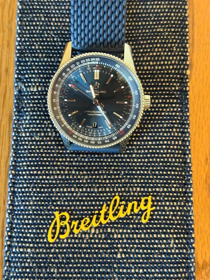Breitling Navitimer