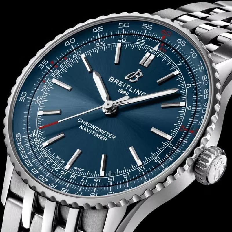Breitling Navitimer