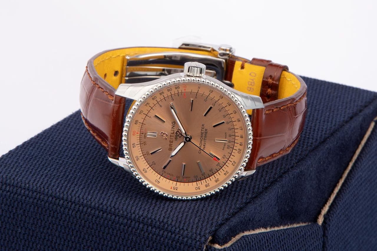 Breitling Navitimer