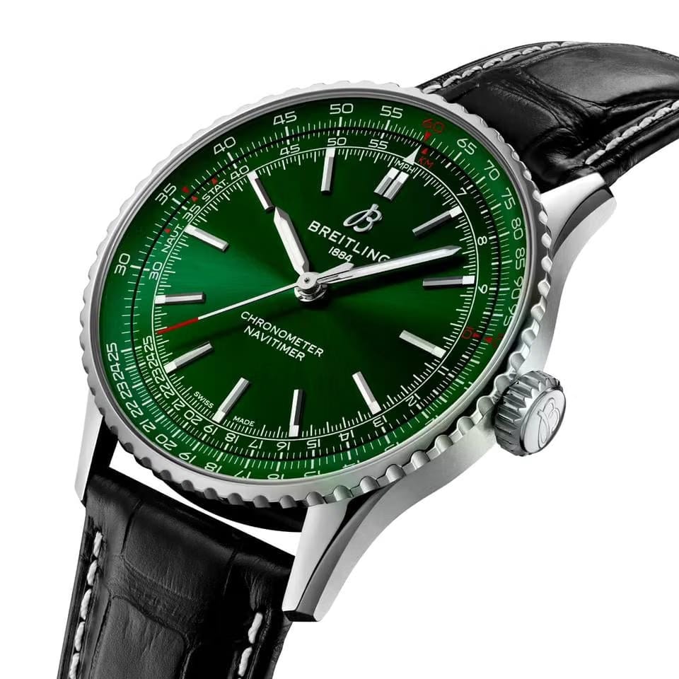 Breitling Navitimer