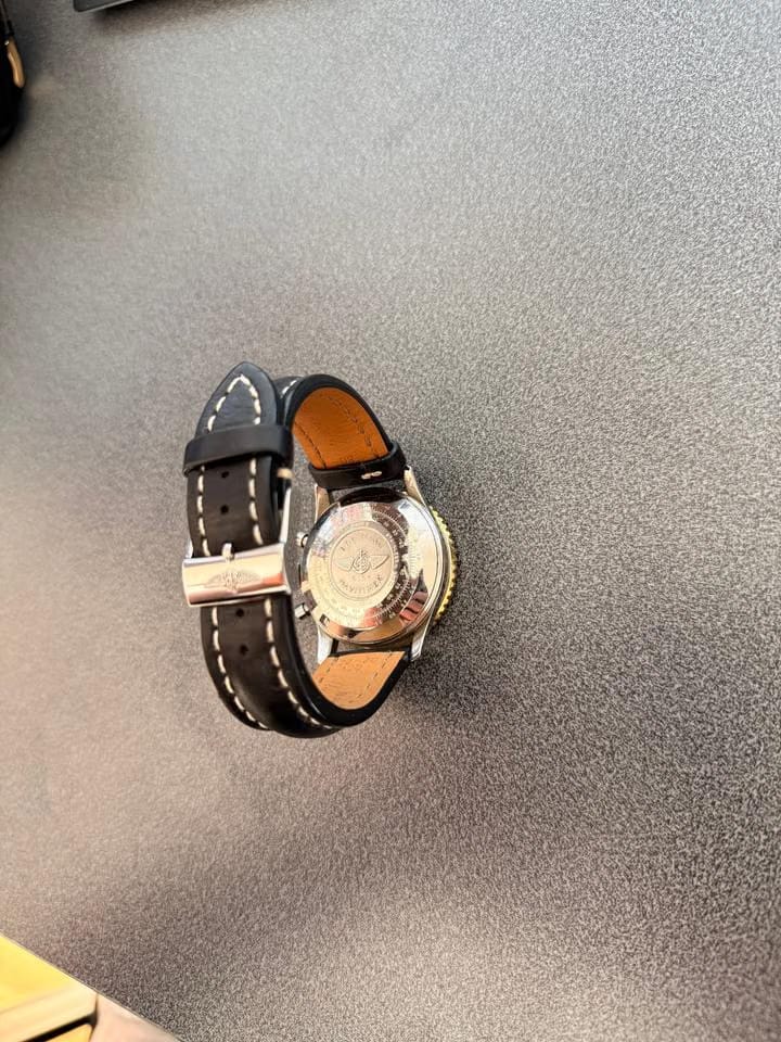Breitling Navitimer