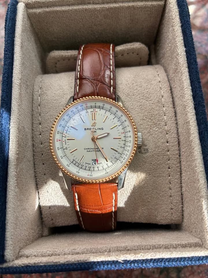 Breitling Navitimer