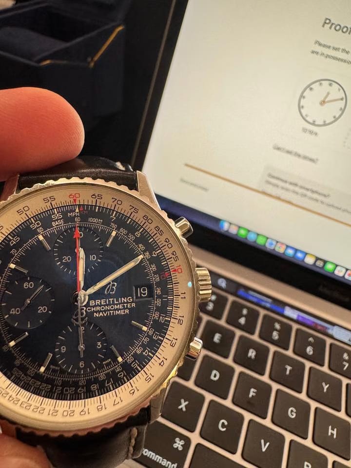 Breitling Navitimer