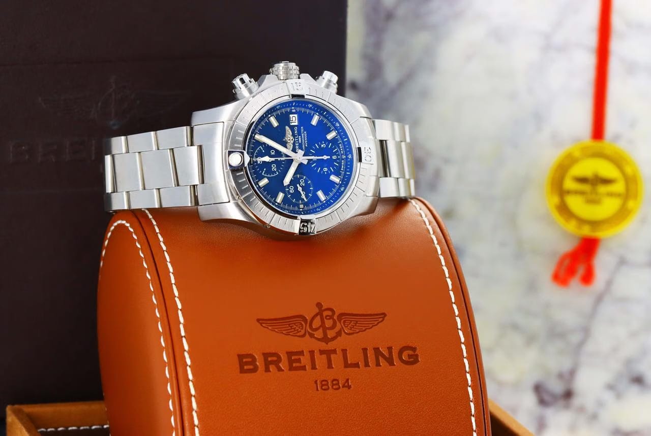 Breitling Avenger Chronograph 43mm Blue Dial - Stainless Steel on Bracelet