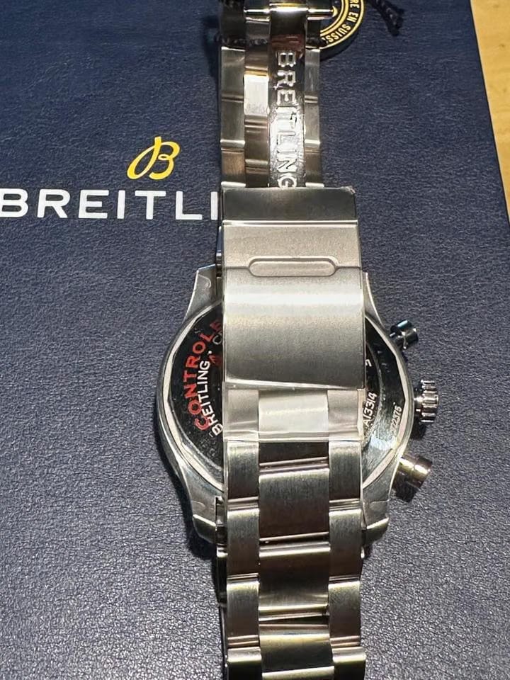 Breitling Navitimer