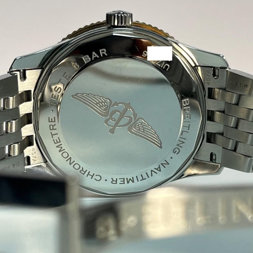 Breitling Navitimer