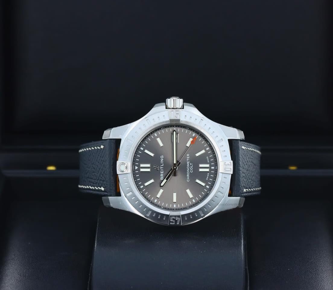 Breitling Chronomat Colt Automatic "Phantom" 41mm Anthracite Dial - Stainless Steel on Black Strap