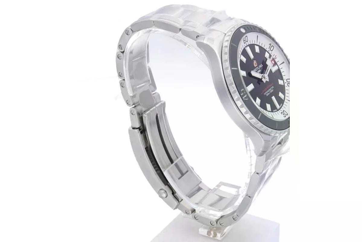 Breitling Superocean 4242mm A17375211 B1 A1