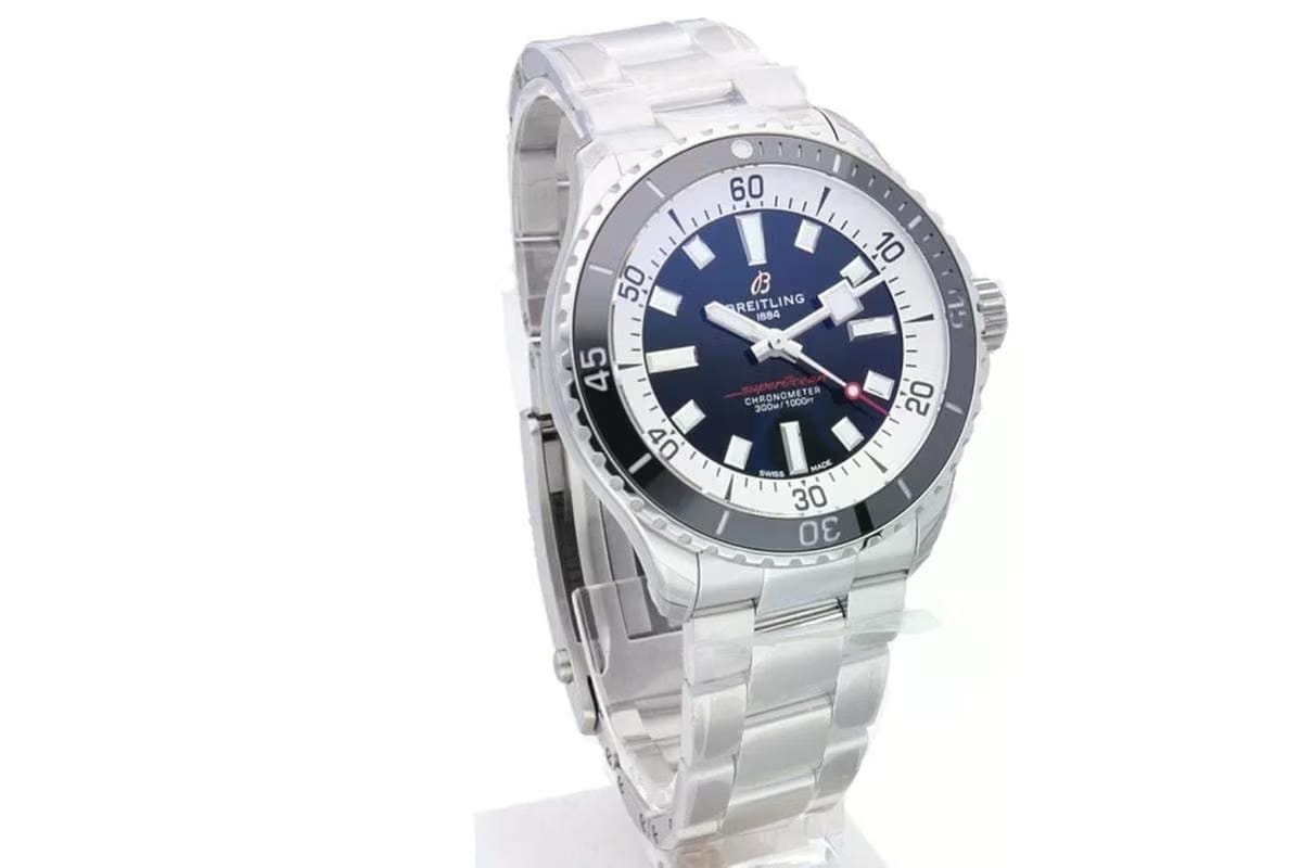 Breitling Superocean 4242mm A17375211 B1 A1