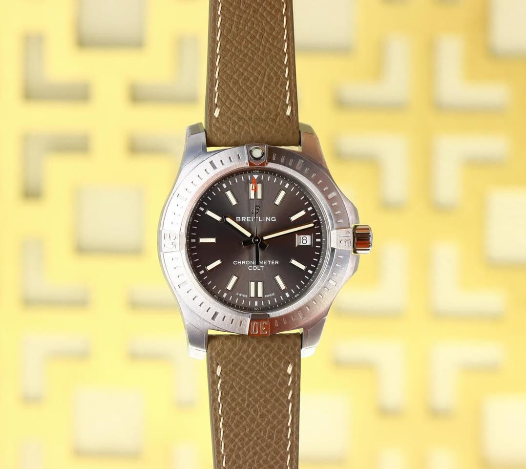 Breitling Chronomat Colt Automatic "Sahara" 41mm Anthracite Dial - Stainless Steel on Black Strap