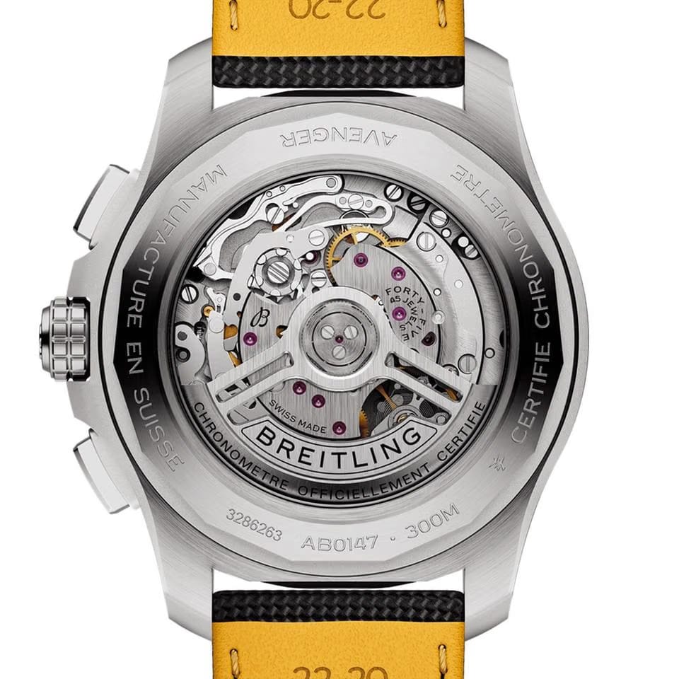Breitling Avenger UNWORN 2025 Avenger B01 Chronograph 44 AB0147101 B1 X1 box & papers