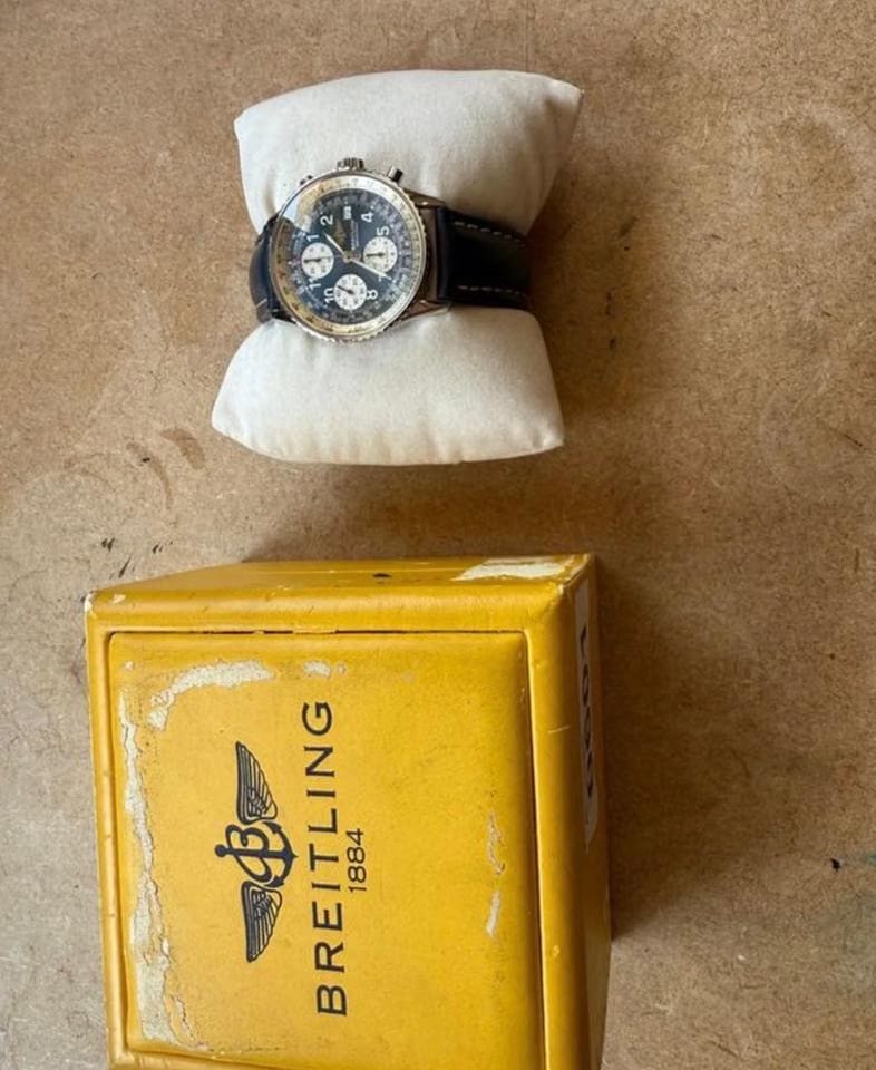 Breitling Old Navitimer A13022 cadran bleu 42mm de 1995