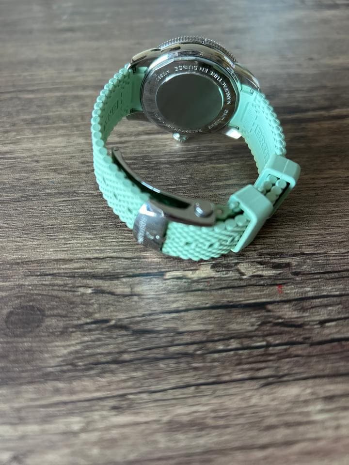 Breitling Superocean 36automatic 36 Boîte papiers jamais portée