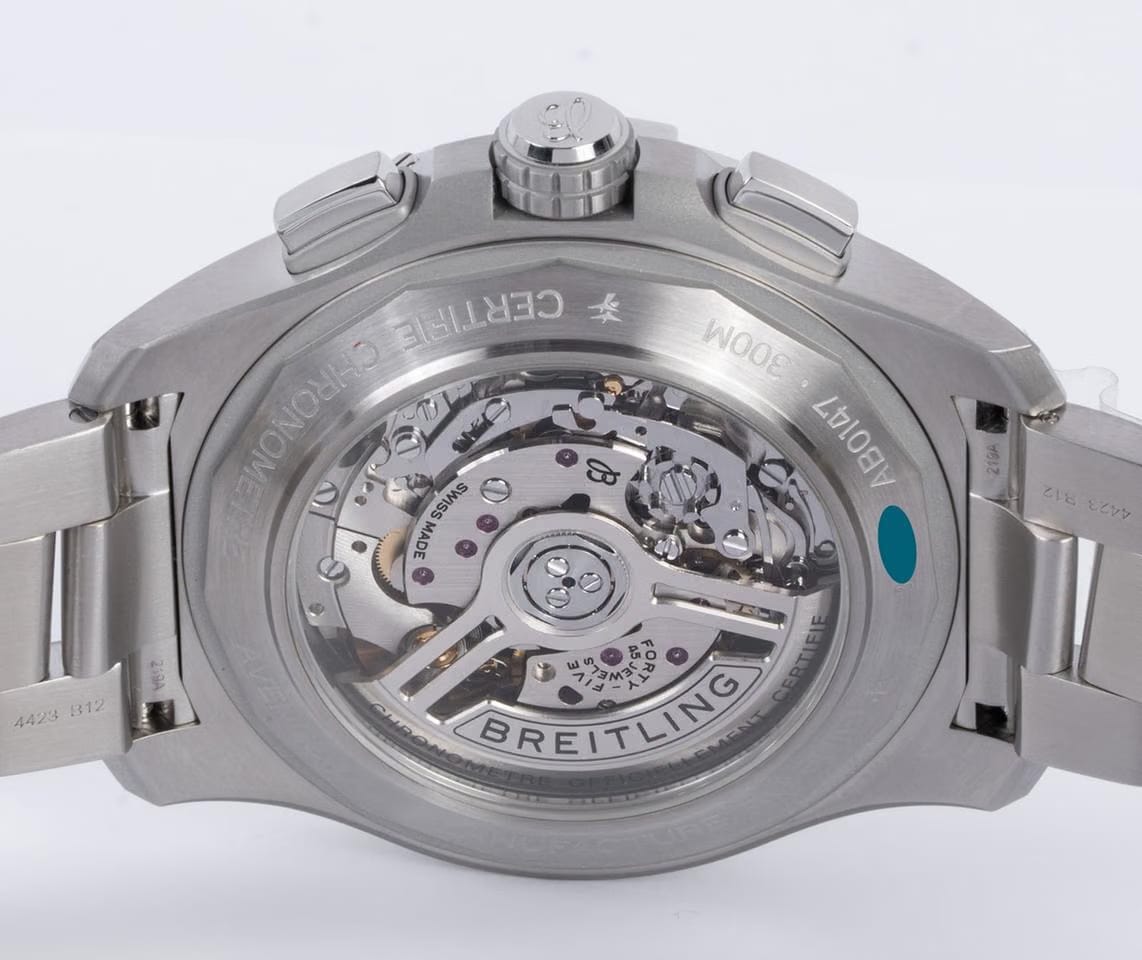 Breitling Avenger B01 Chronograph 44 NEW Full Set AB0147101 A1 A1 Steel 44mm