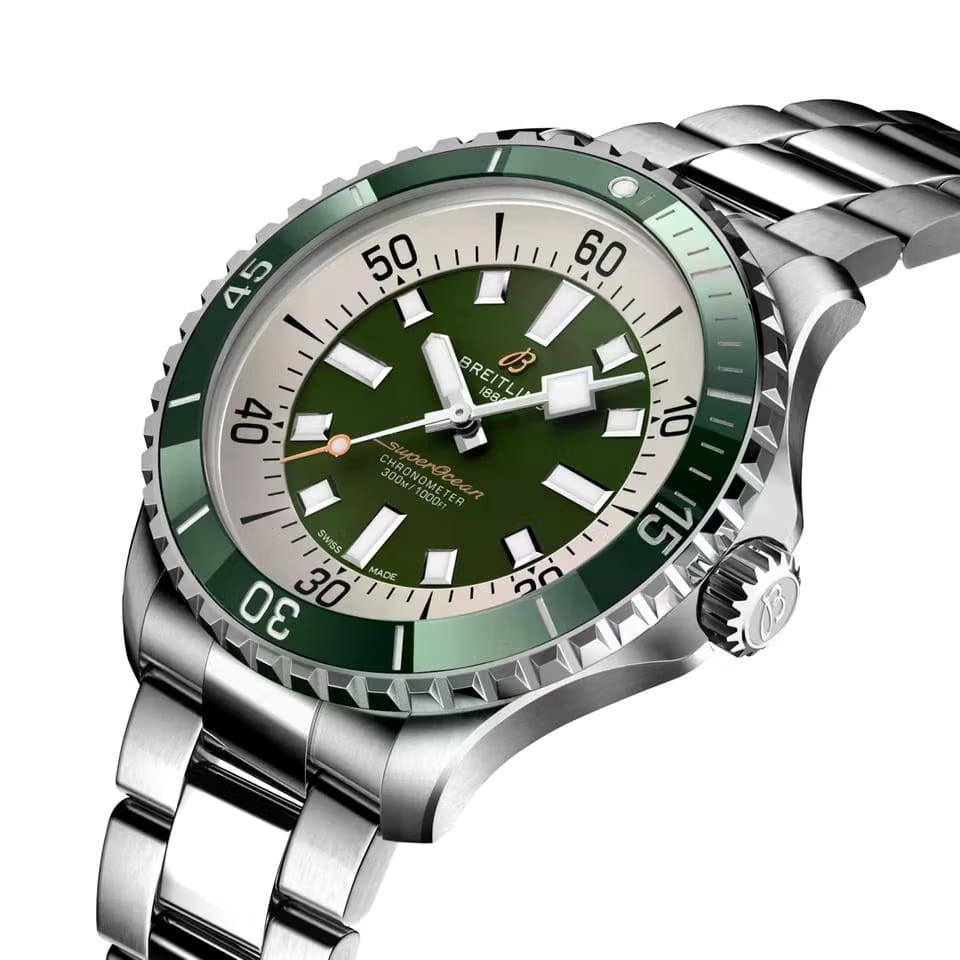 Breitling Superocean 44 A17376 A31 L1 A1 Automatic Steel New