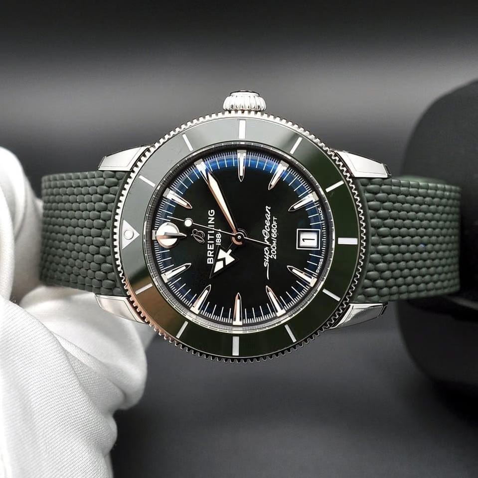 Breitling Superocean Heritage NEW Full Set Green Superocean Heritage B31 Automatic 40