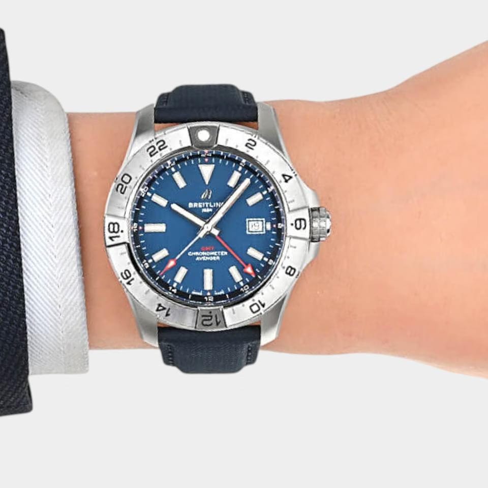 Breitling Avenger44 Automatic / GMT / Steel / 44 mm / Box&Papers / A32320101 C1 X1