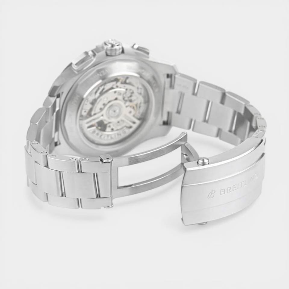 Breitling Avenger Steel / 44 mm / Box&Papers / AB0147101 A1 A1