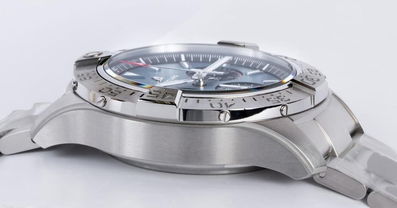 Breitling Avenger B01 Chronograph 44 NEW Full Set AB0147101 C1 A1 Steel 44mm