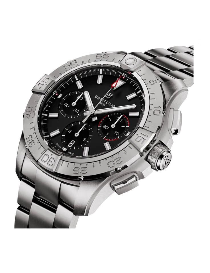 Breitling Avenger BO1 Chronograph 44 AB0147101 B1 A1
