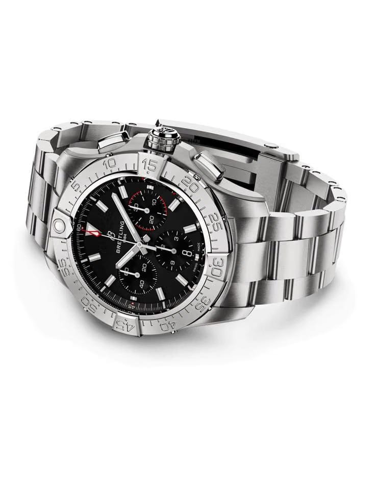 Breitling Avenger BO1 Chronograph 44 AB0147101 B1 A1