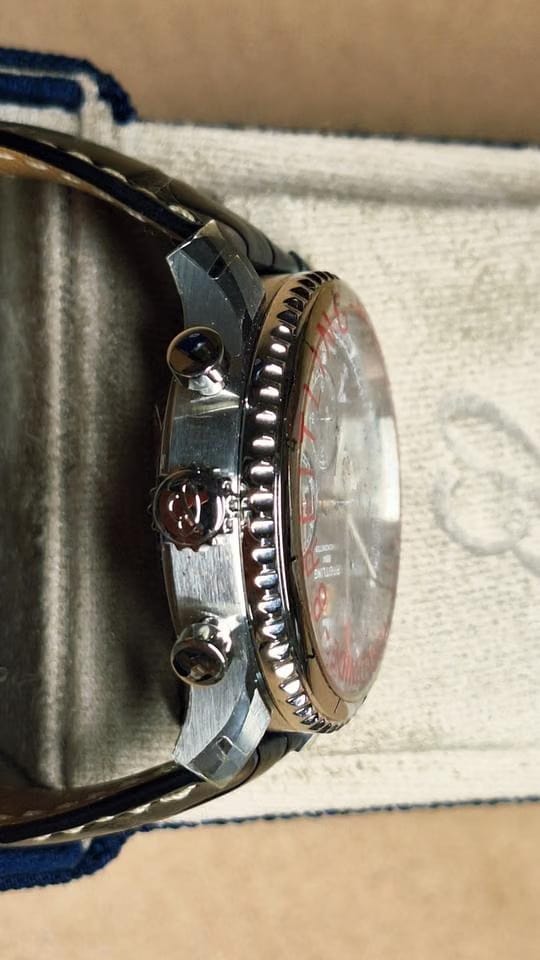 Breitling Aviator 8 B01 Chronograph 43 Etat neuf - révision Breitling 01.2026