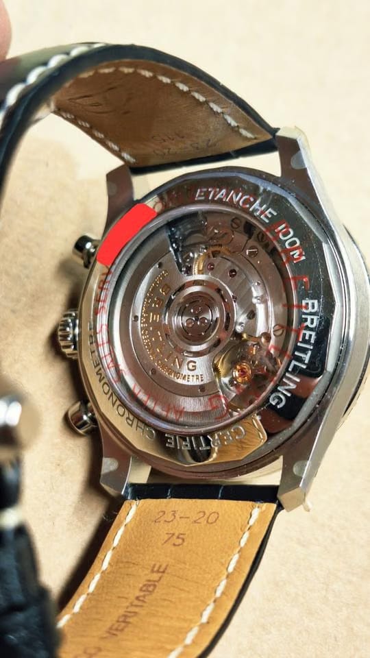 Breitling Aviator 8 B01 Chronograph 43 Etat neuf - révision Breitling 01.2026