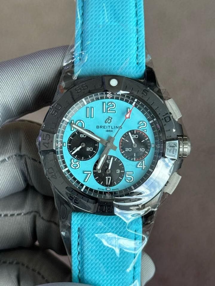 Breitling Avenger B01 Chronograph 42 Night Mission Avenger
