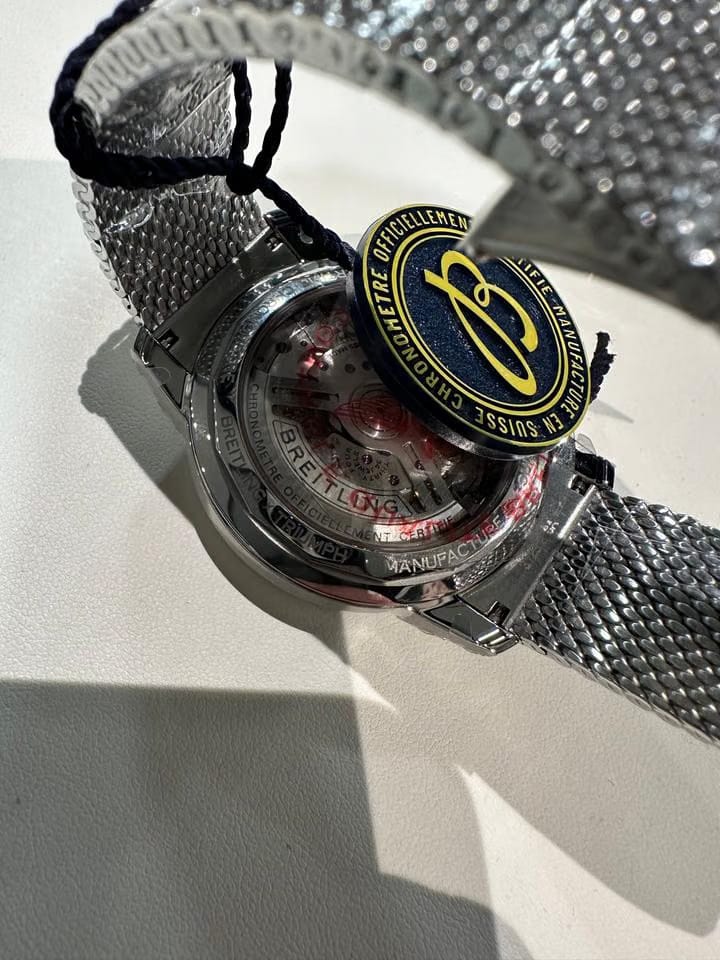 Breitling Top Time Ungetragene Top Time B01 Triumph Full Set
