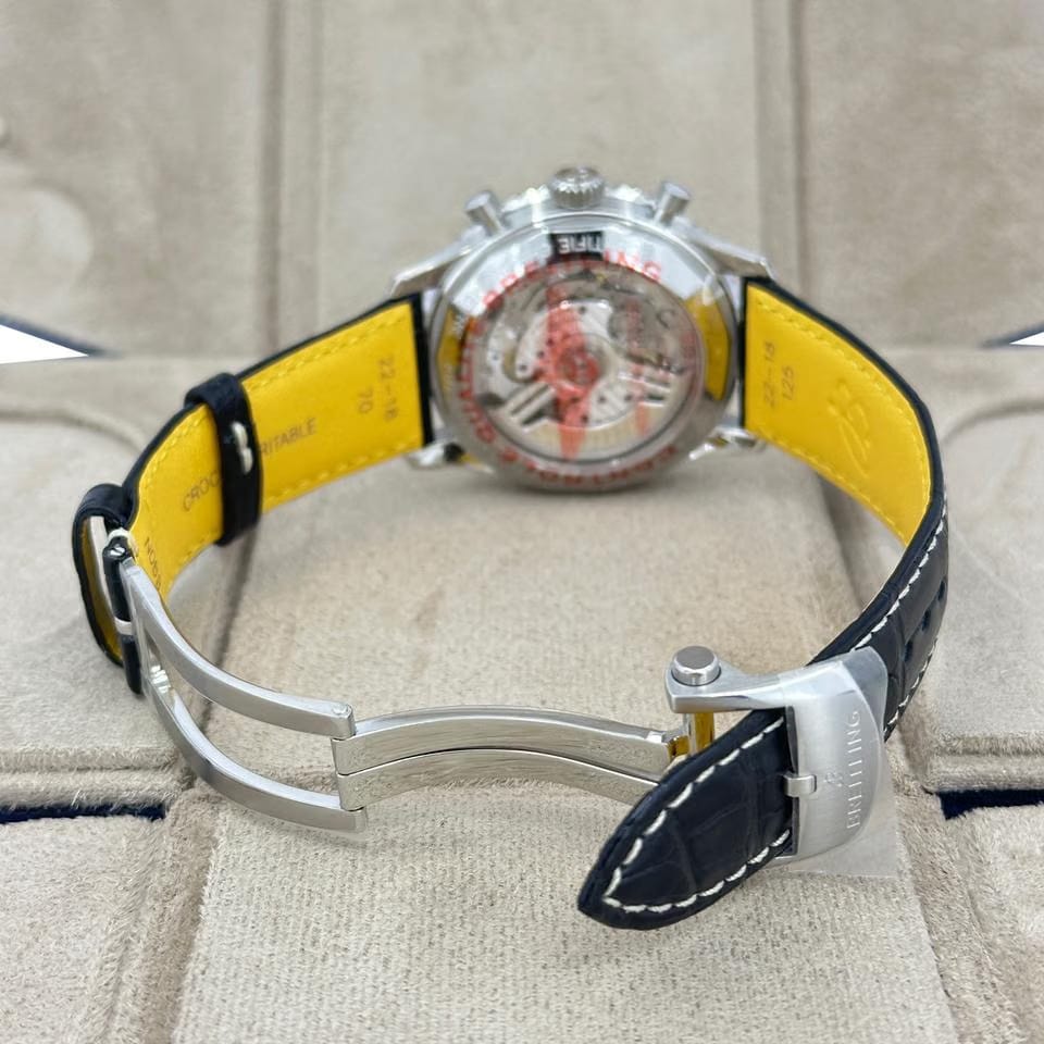 Breitling Navitimer 1 B01 Chronograph UNWORN 2025 Navitimer B01 Chronograph 41 AB0138211 B1 P1 box & papers