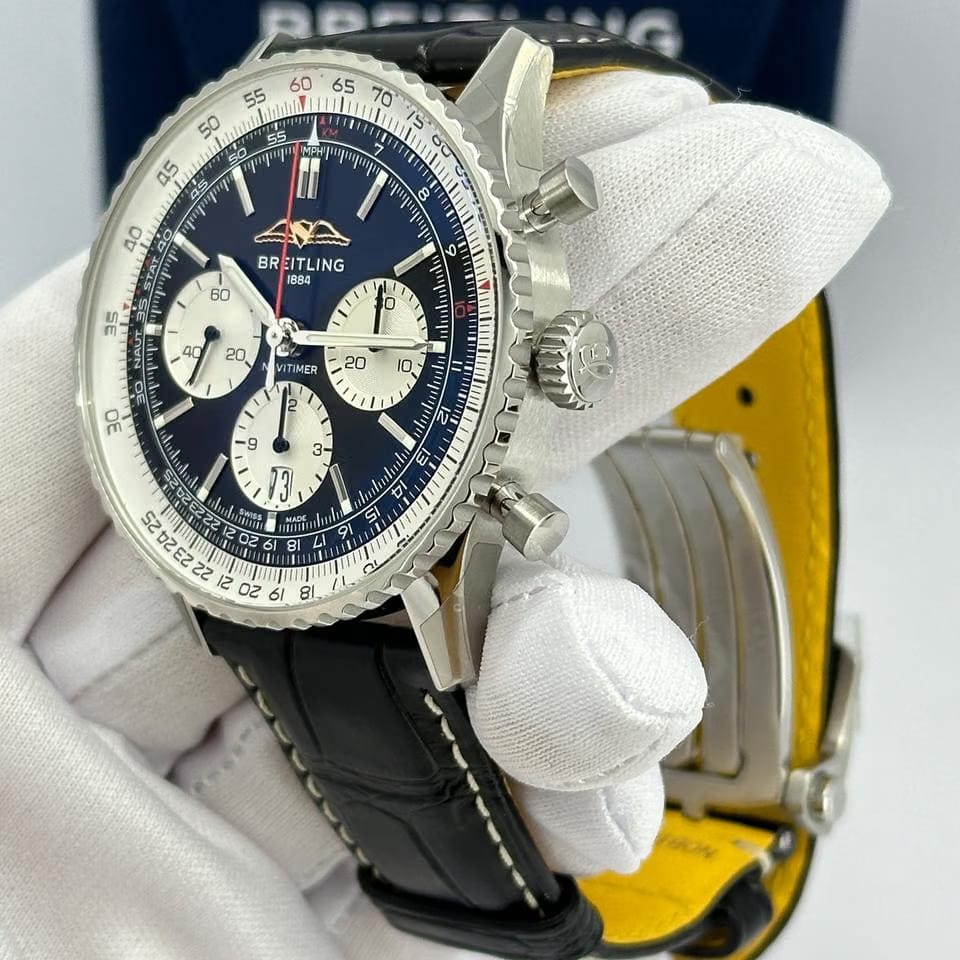 Breitling Navitimer 1 B01 Chronograph UNWORN 2025 Navitimer B01 Chronograph 41 AB0138211 B1 P1 box & papers