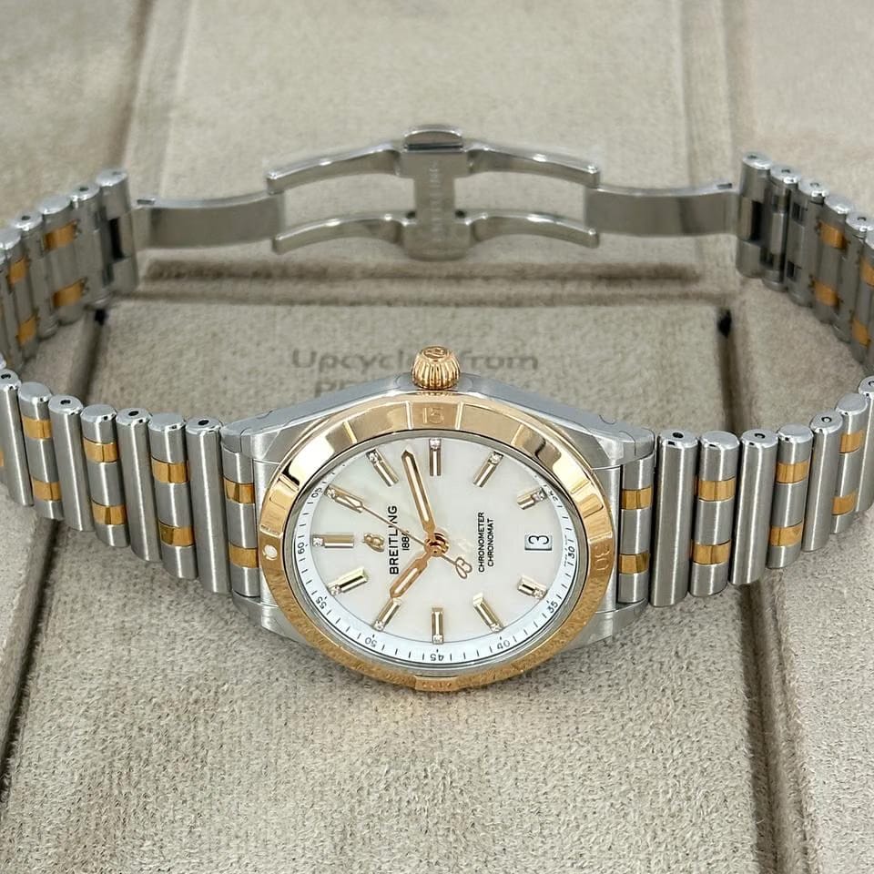 Breitling Chronomat 36 UNWORN 2025 Chronomat 36 Ref# U10380101 A2 U1 box & papers