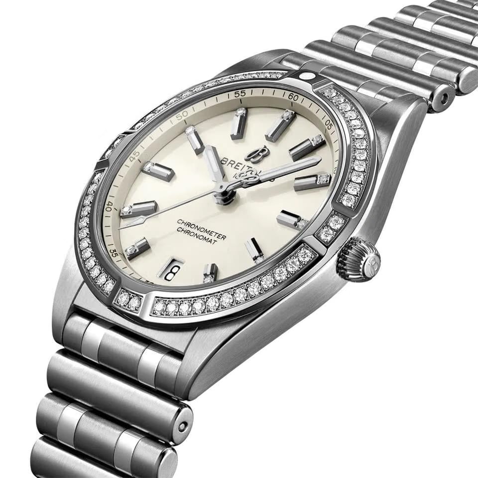 Breitling Chronomat2025 Unworn Chronomat 32 A77310591 A1 A1 box and papers