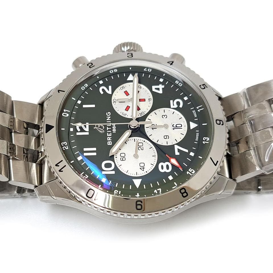 Breitling Super Avi B04 GMT Chronograph Curtiss Warhawk AB04452 A1 L1 A1