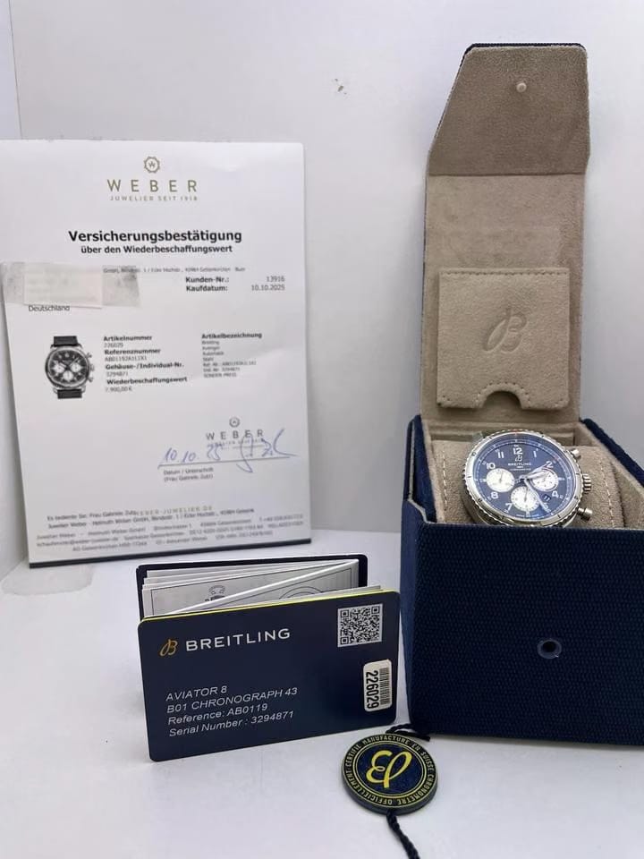 Breitling Aviator 8 Full Set Ungetragen und Verklebt