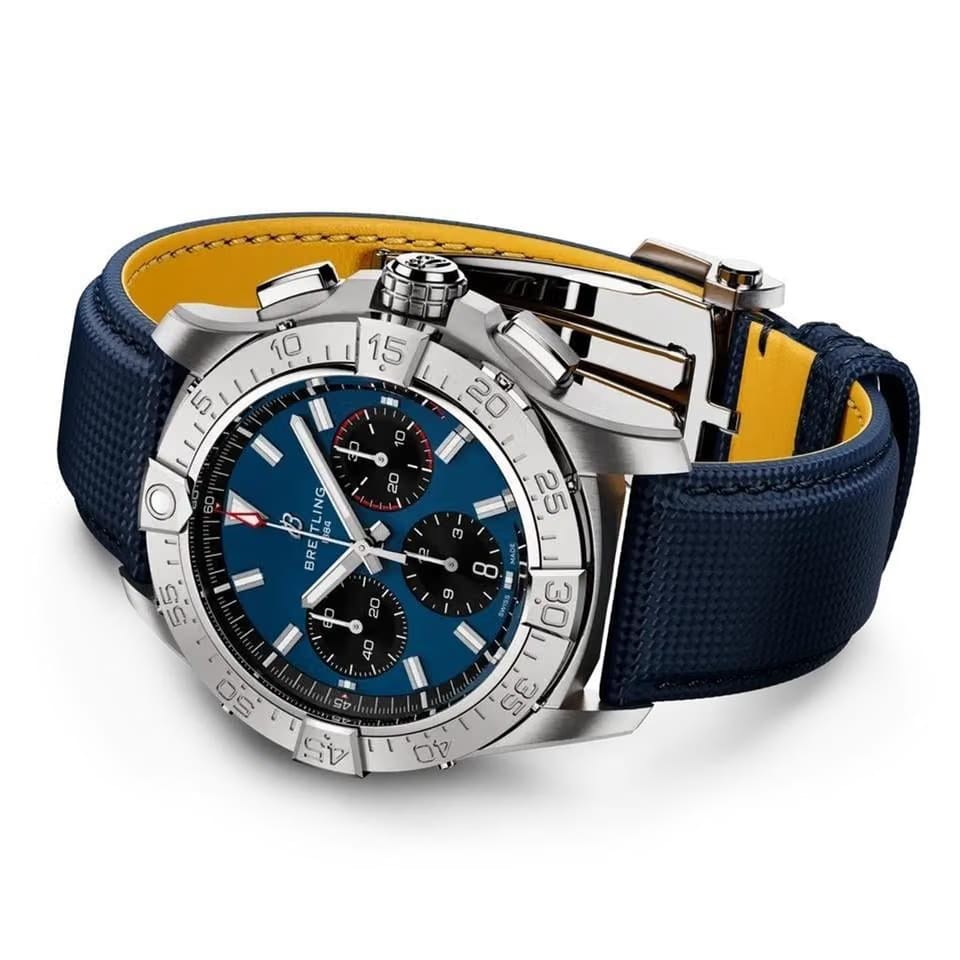 Breitling Avenger AB0146101 C1 X1 - Avenger B01 Chronograph 42 - AB0146101 C1 X1