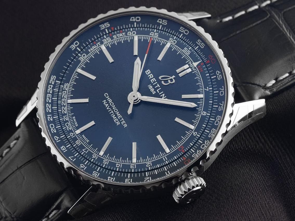 Breitling Navitimer Ref.A17329161 C1 P1 2025 Full Set Ungetragen Navitimer Krokoleder Faltschließe
