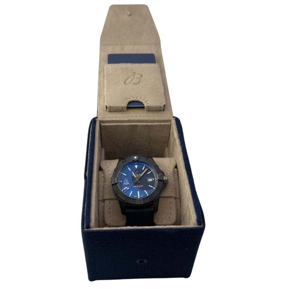 Breitling Avenger AUTOMATIC 42 NIGHT MISSION PATRULLA ÁGUILA LIMITED EDITION