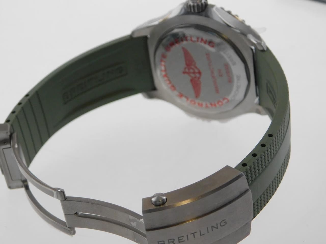 Breitling Superocean 46 Automatic 46 Super Diver Green Neu & ungetragen 10/2025 Full Set Garantie bis 29.10.2027