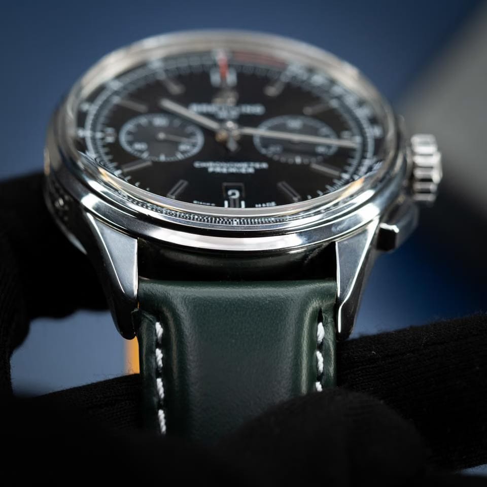 Breitling for Bentley Premier B01 Chronograph 42 Bentley Like New and Complete Set