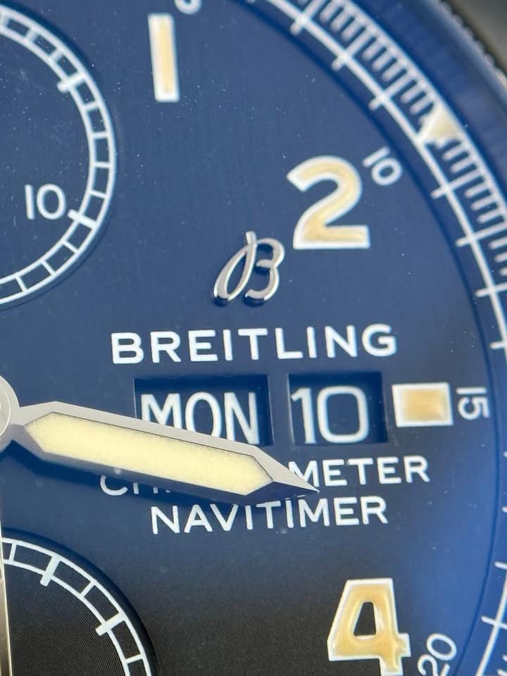 Breitling Navitimer 8 M13314101 B1 X1
